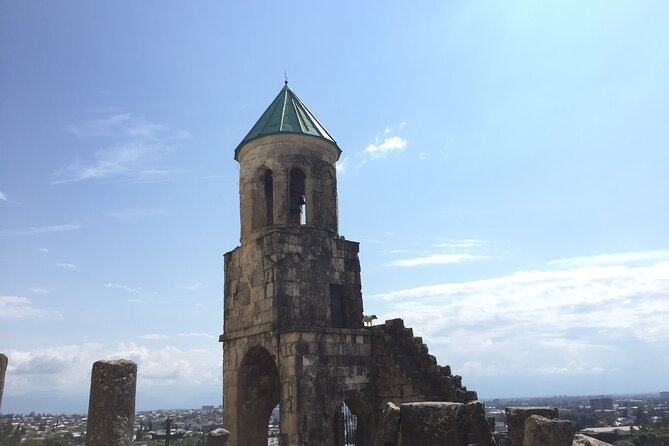 Small group tour to Kutaisi monasteries: Gelati, Motsameta and Bagrati. - Why the small group matters