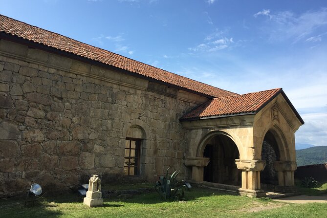 Small group tour to Kutaisi monasteries: Gelati, Motsameta and Bagrati. - Transport, meeting point, and timing