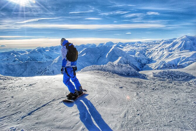Snow Activities in Gudauri Ski Resort Private Full Day Tour - What the private vehicle changes