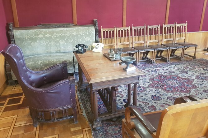 Soviet Story - Private day trip to Chiatura, Stalin's museum and Katskhi pillar - Lunch at a family-owned restaurant