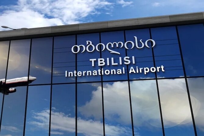 Tbilisi Airport Arrival Private Transfer To Accommodation & Hotel - What the fixed price is really worth