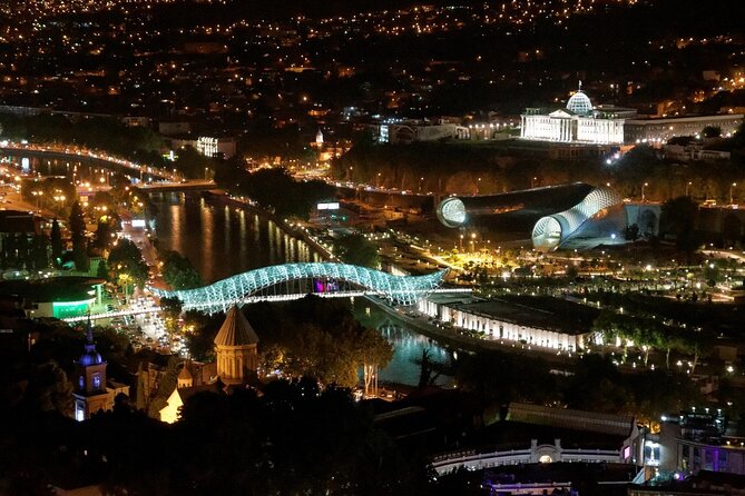 Tbilisi City Tour - The Holy Trinity Cathedral deserves more than one minute