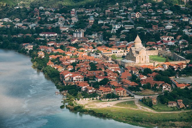 Tbilisi:Mtskheta,Jvari,Bazaar,wine tasting,Chronicles of Georgia - What the $20 price really gives you