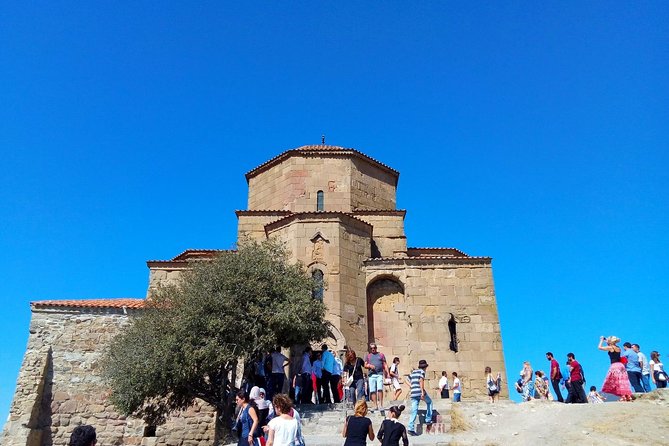 Tbilisi - Mtskheta - Jvari. Full City Tour on Hop On Hop Off Bus - How the guiding works in practice