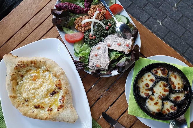 Tbilisi Private Food and Wine Tour with Lunch and Tastings - Why the private vehicle matters