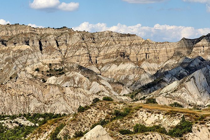 Three day hiking tour to Kakheti region with two overnight stays in Sighnaghi - Two nights in Sighnaghi make the route easier