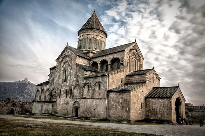 Uplistsikhe, Mtskheta and Jvari - historical private day tour from Tbilisi - Jvari: the viewpoint above Mtskheta