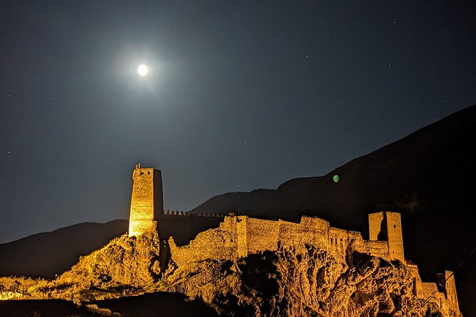 Vardzia. Lake Paravani, Khertvisi & Lomisa castle, Rabati - Khertvisi Fortress above the Mtkvari River