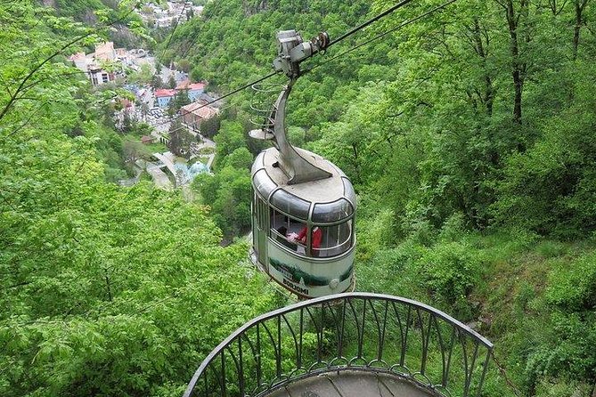 Vardzia - Rabati - Borjomi - Three very different Georgian sights in one day